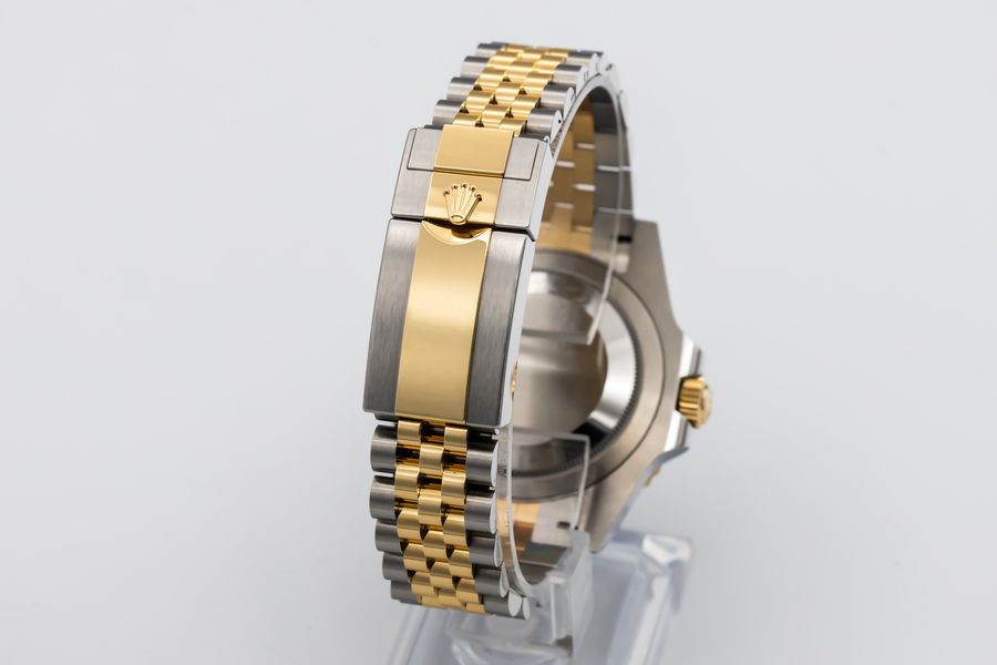 Rolex GMT Master II 126713 GRNR